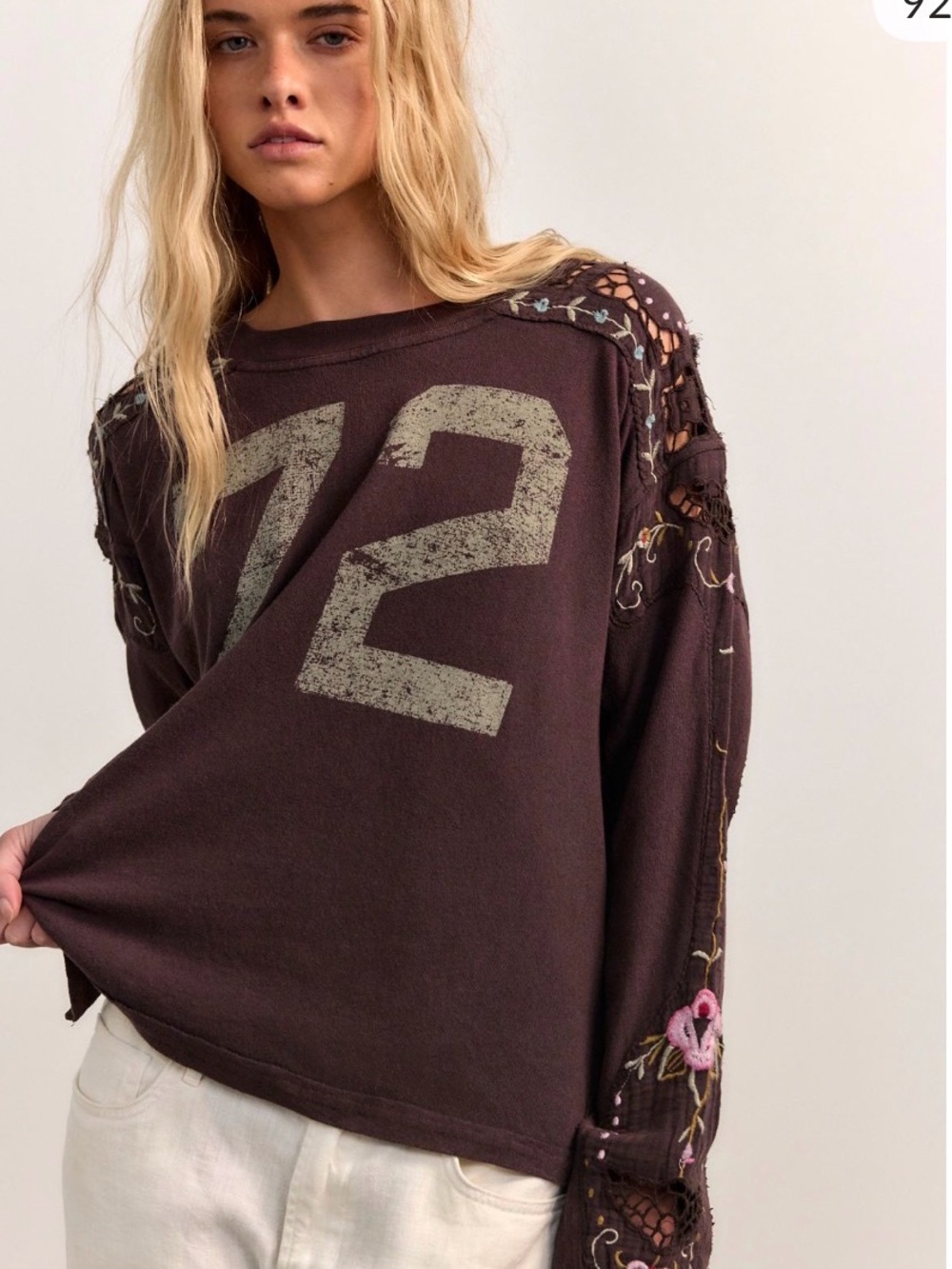 We the free people Lilith t long sleeved plum 72 graphic boho top small